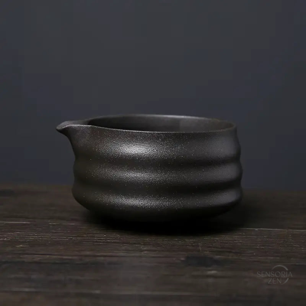 Accessoire essentiel pour la cérémonie du thé japonais