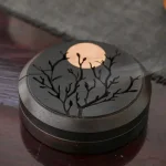 Brûleur d'encens artisanal en bois santal, ambiance relaxante