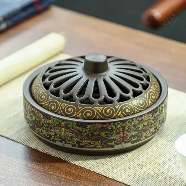 Brûleur d'encens céramique grand format aux motifs asiatiques