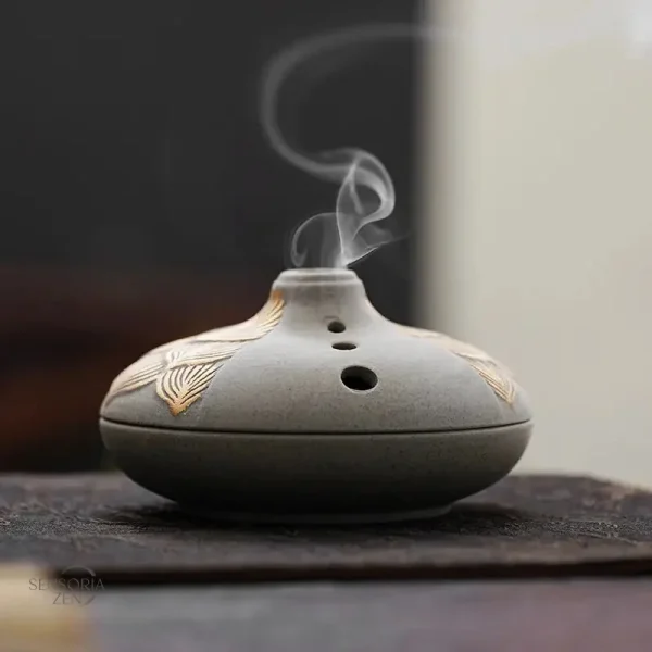 bruleur-d-encens-japonais-vintage-art-zen-et-rituel-1 Brûleur d'Encens Japonais Vintage Art Zen