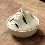 Élégant brûleur d'encens pour la culture Kōdō