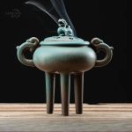 Élégant brûleur d'encens en céramique pour intérieur