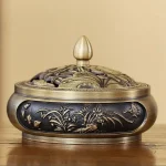 Brûleur encens en cuivre avec motifs floraux traditionnels