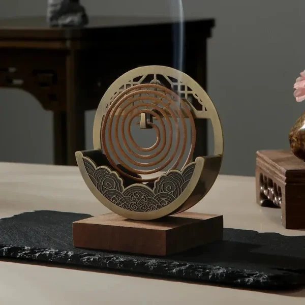 Brûleur d'encens artistique en métal