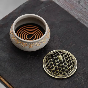 Brûleur d'encens design zen en céramique
