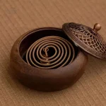 Brûleur d'encens en bois massif artisanal