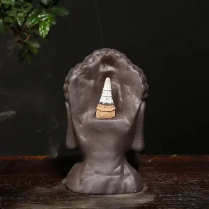 Cascade d'encens avec design Bouddha pour ambiance sereine
