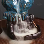 Céramique d'encens en forme de hibou, style unique et artisanal