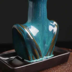 Fontaine d'encens en forme de buste féminin