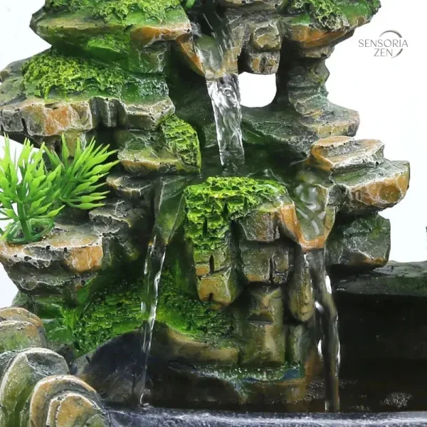 Ambiance calme grâce à la cascade d'eau décorative