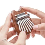Musique apaisante avec mini kalimba, facile à transporter
