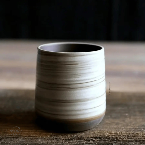 Mug design zen, céramique émaillée avec soin