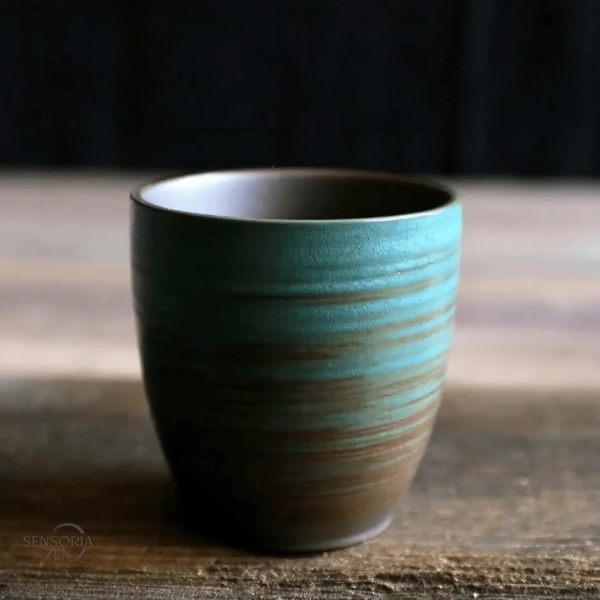 Mug en grès avec finition artisanale unique