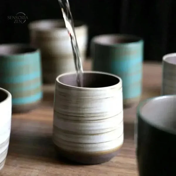 Émaillage artisanal sur mug céramique unique