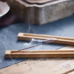 Porte-bâtons encens en bambou plat naturel ou laqué