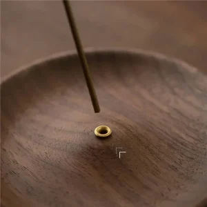 Accessoire zen, porte-encens en bois massif
