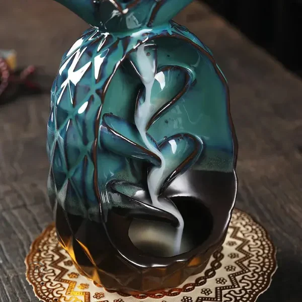 Fontaine d'encens décorative ananas pour ambiance apaisante