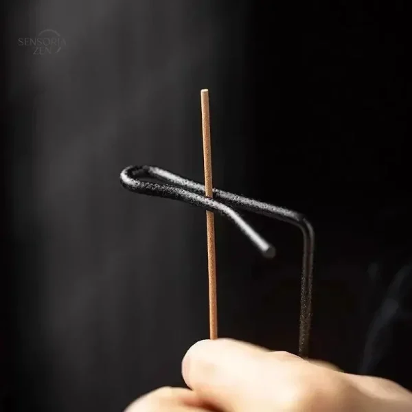 Support encens bâtons avec fonction inversée