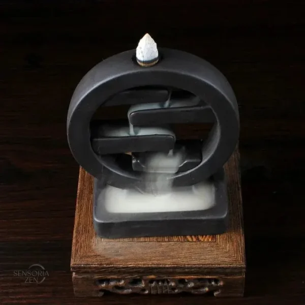 Fontaine d'encens en céramique pourpre avec effet cascade