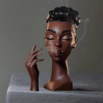 Cascade d'Encens artistique, visage féminin pour un décor unique
