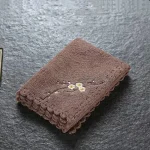 Accessoire traditionnel pour rituels d'encens