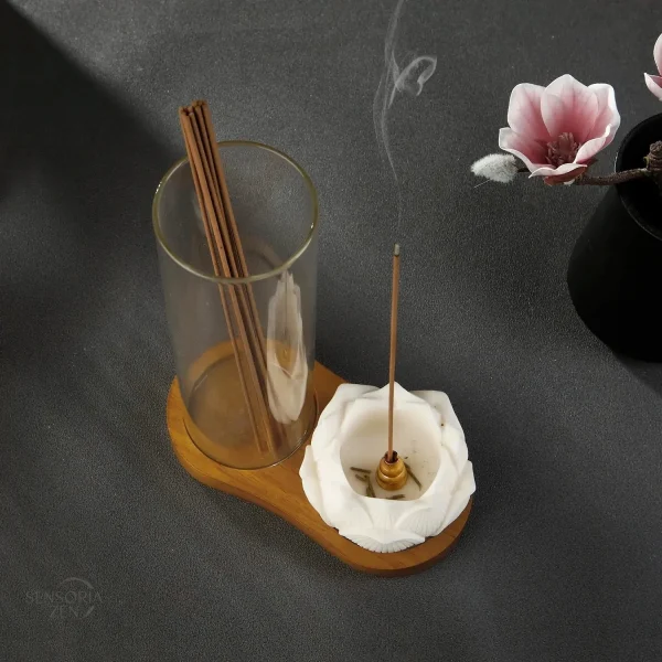 Élégant porte-encens Lotus, idéal pour la méditation